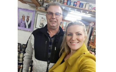 Proremontin Jonnan vierailu Suomen huutokauppakeisarin kuvauksissa